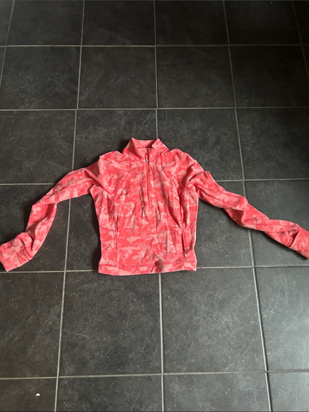 Lululemon It's Rulu Run Cropped Half Zip size 4 like new condition